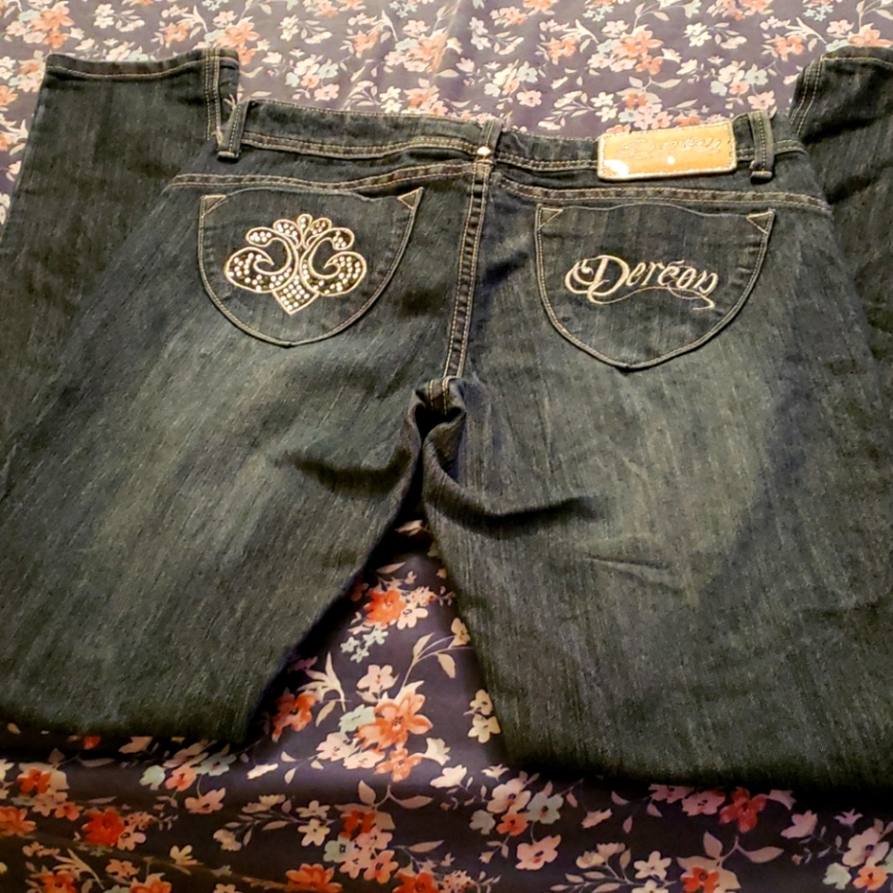 Dereon by Beyonce jeans size 5/6
